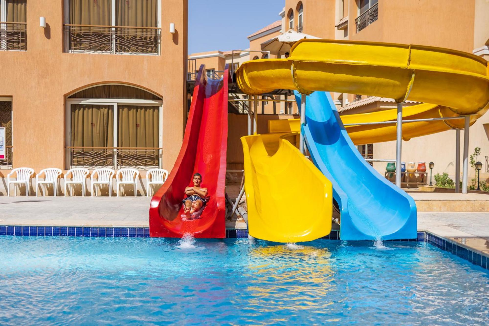 La Rosa Boho Aqua Park Hotel Gurdaka Kültér fotó